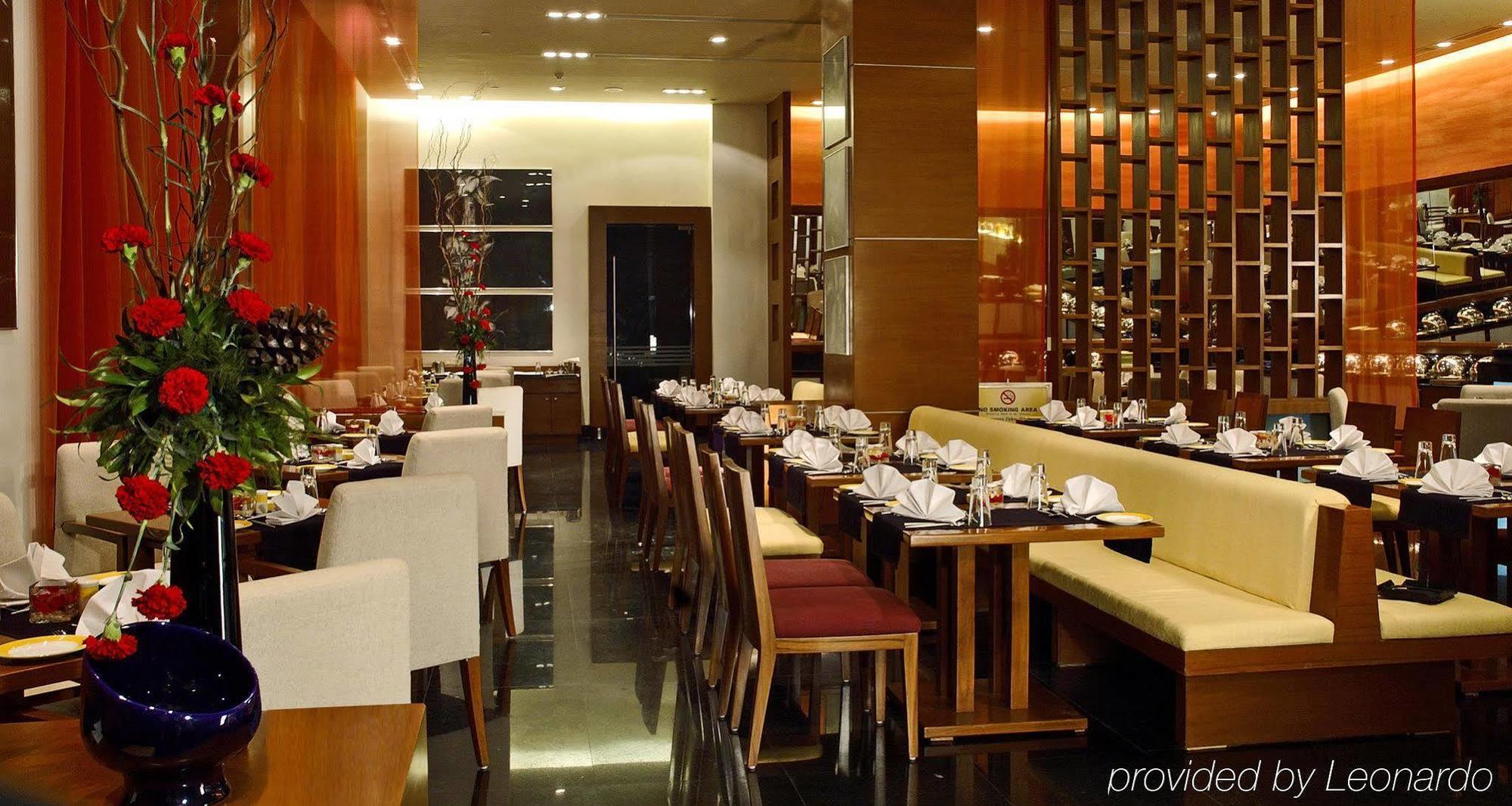 Fortune Select Global, Gurugram - Member Itc'S Hotel Group Gurgáon Restaurace fotografie